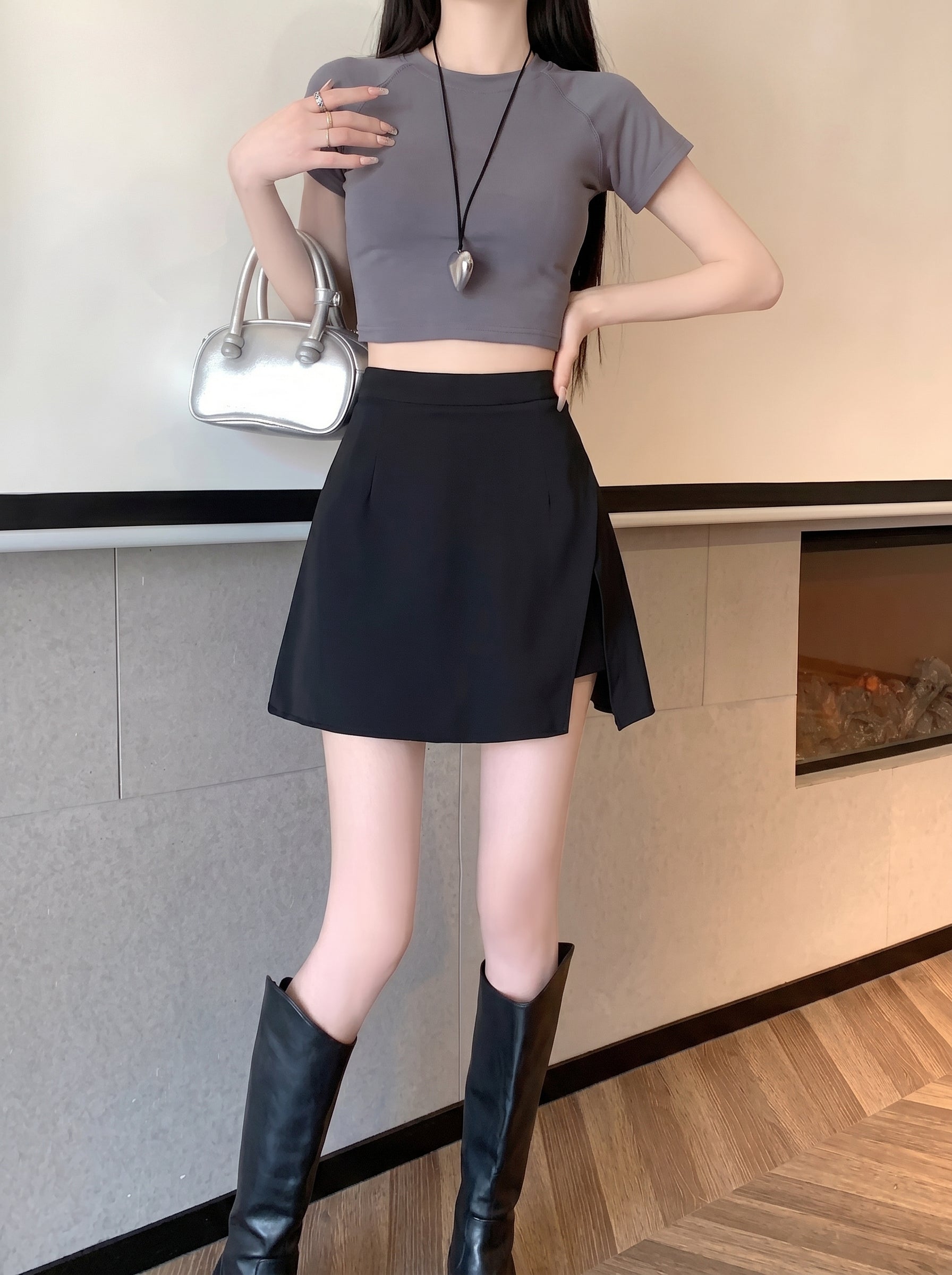 ラインスリットミニスカート
