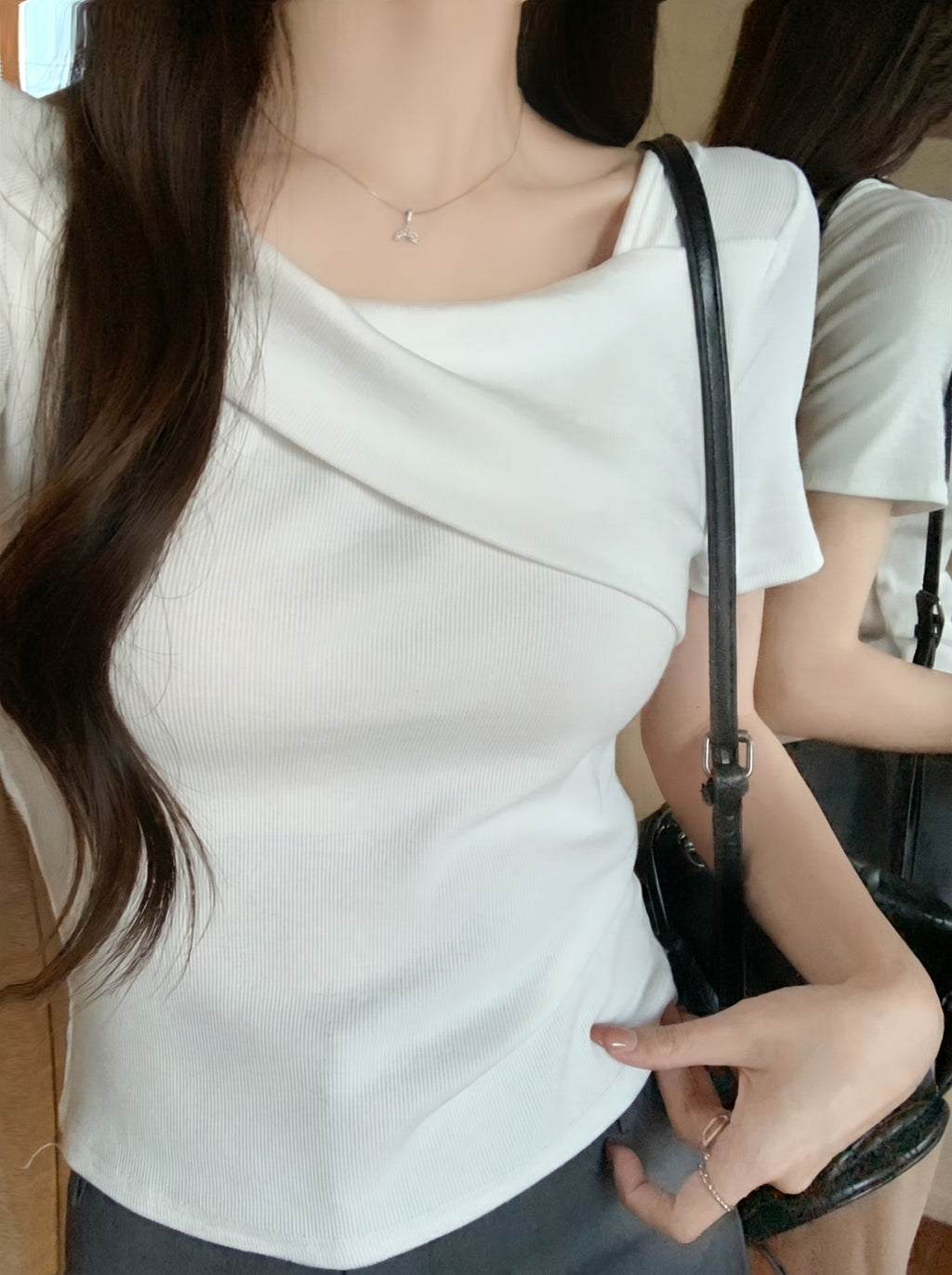 ワンショルダードレープリブTシャツ